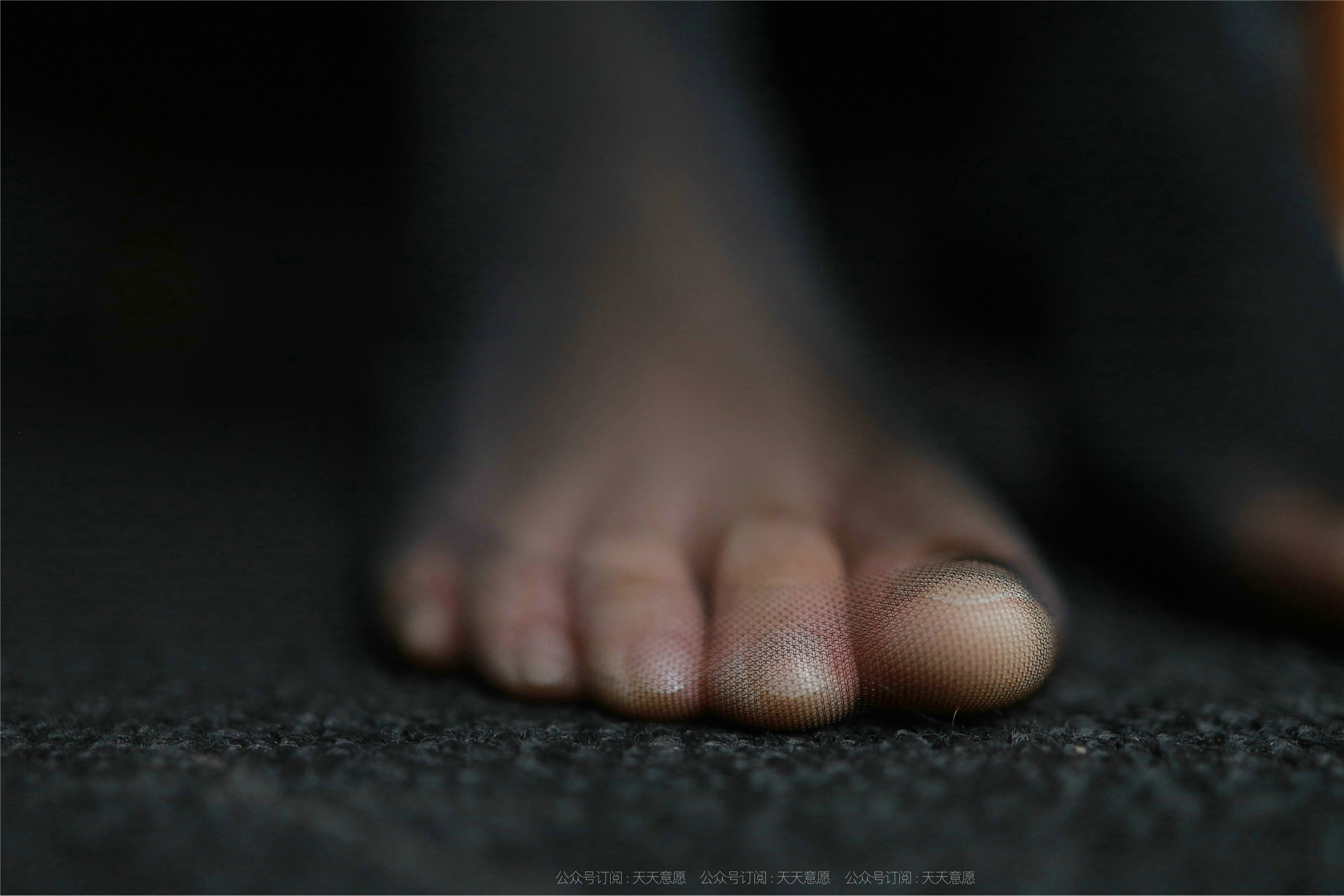 IESS异思趣向  2021.08.27 丝享家902：婉苹《暗夜里的制服》